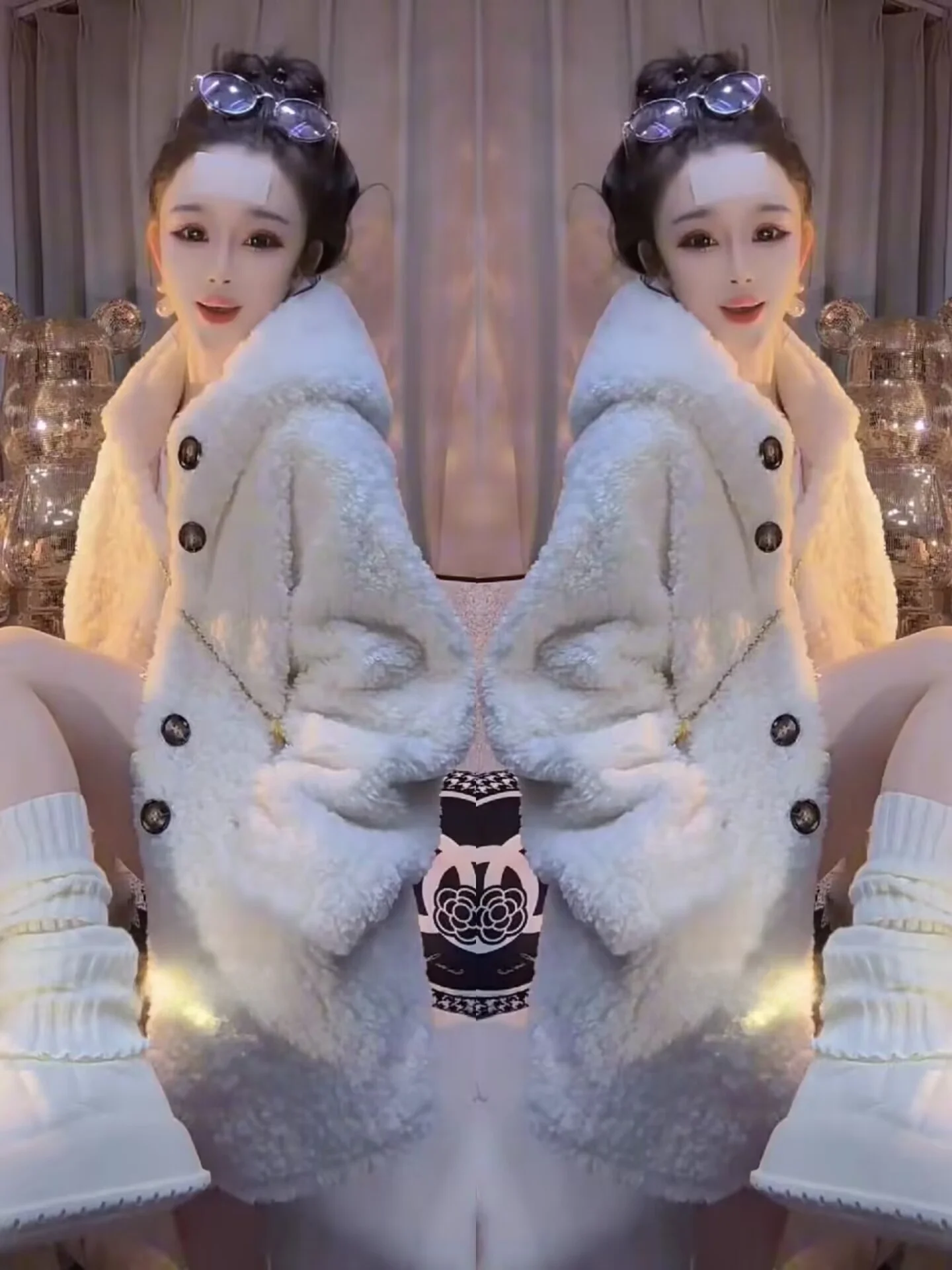 Korean Fashion Lamb Fur Jacket Women's Trendy Loose Slimming Mid-Length Hooded Warm Cotton Coat Winter Outerwear
Korean Fashion Lamb Fur Jacket Women's Trendy Loose Slimming Mid-Length Hooded Warm Cotton Coat Winter Outerwear