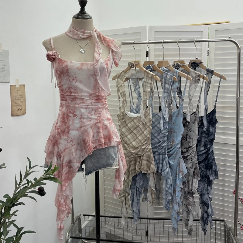 Real shot of vintage tie-dye printed mesh camisole with irregular ruffles and ribbons, sleeveless top for hot girls
Real shot of vintage tie-dye printed mesh camisole with irregular ruffles and ribbons, sleeveless top for hot girls