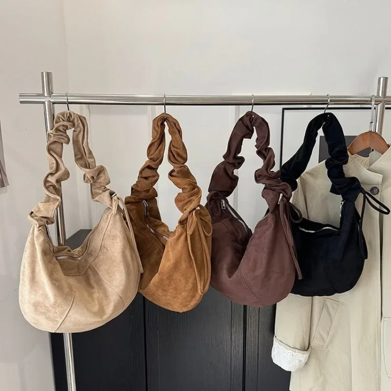Simple Chic Diaper Bag Handbag Tote Daily Walk Crossbody Exquisite Versatile Elegant Practical Stylish Organized
Simple Chic Diaper Bag Handbag Tote Daily Walk Crossbody Exquisite Versatile Elegant Practical Stylish Organized