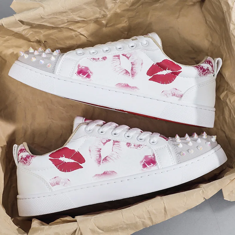 Couple Canvas Board Shoes Men's Sneakers and Casual Shoes Women's Sneakers and Casual Shoes Fashion Rivet Red-bottom Man's Shoe
Couple Canvas Board Shoes Men's Sneakers and Casual Shoes Women's Sneakers and Casual Shoes Fashion Rivet Red-bottom Man's Shoe