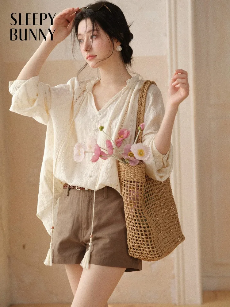 Women Vintage Shirt Shorts Set Ruffle Blouse Loose Long Sleeve Top High Waist Casual Summer Outfit Retro Style Lady Daily Wear
Women Vintage Shirt Shorts Set Ruffle Blouse Loose Long Sleeve Top High Waist Casual Summer Outfit Retro Style Lady Daily Wear