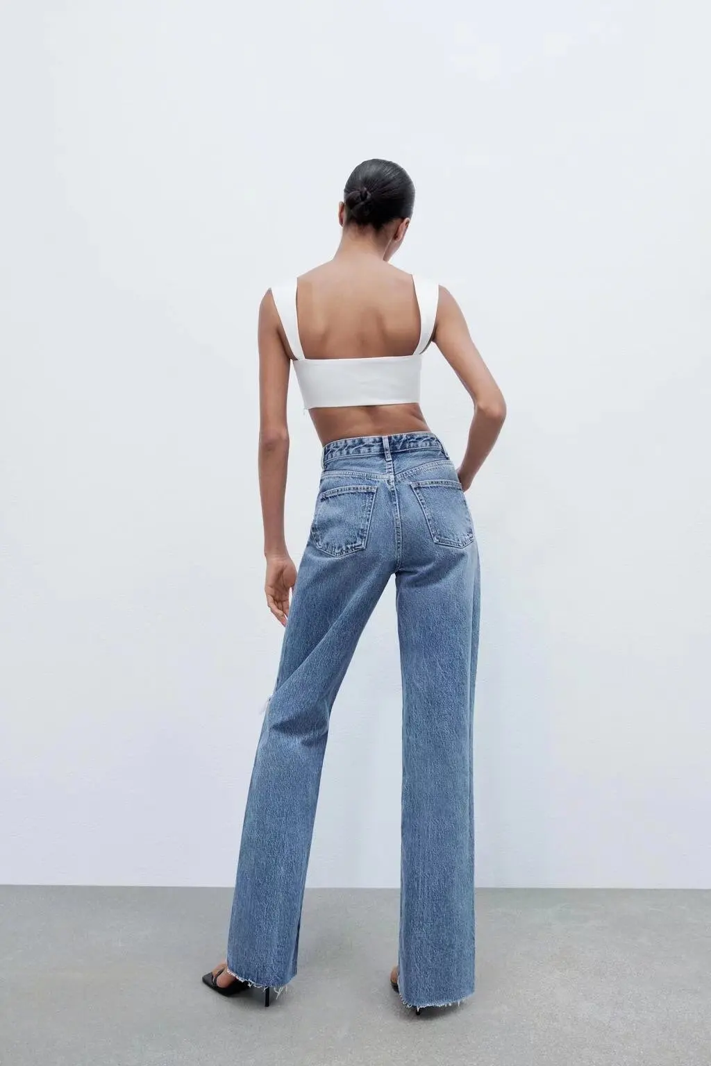 Faionable Casual Wide Leg Denim Jeans Women's High Waist Torn Decorative Pants Spring Autumn Deep Color 8-24 Years Old
Faionable Casual Wide Leg Denim Jeans Women's High Waist Torn Decorative Pants Spring Autumn Deep Color 8-24 Years Old