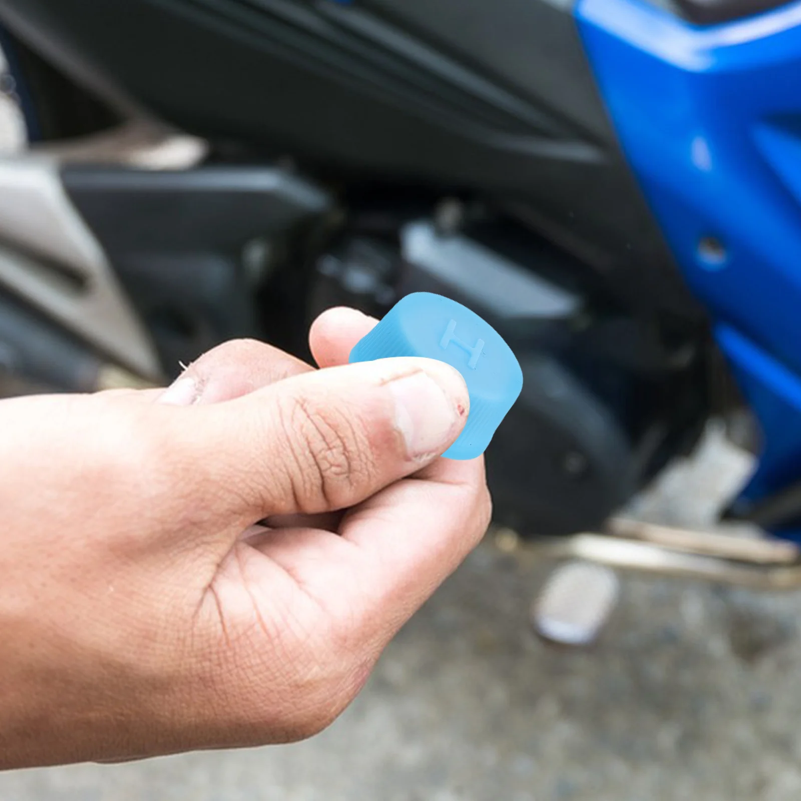 20Pcs Automotive Air Conditioning Valve Core Dust Caps High Low Pressure Durable Car Ac System Valve Protection Cover
20Pcs Automotive Air Conditioning Valve Core Dust Caps High Low Pressure Durable Car Ac System Valve Protection Cover