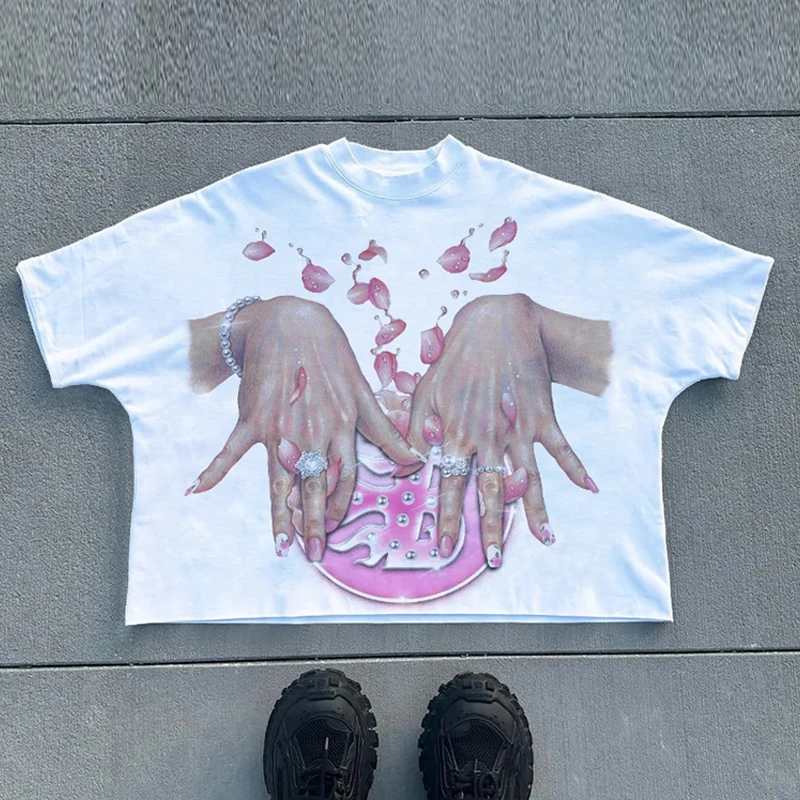 2000s street fashion Emo tops, girls' cut baby t-shirts, color blocked letter printed short sleeved t-shirts, Y2k clothing
2000s street fashion Emo tops, girls' cut baby t-shirts, color blocked letter printed short sleeved t-shirts, Y2k clothing