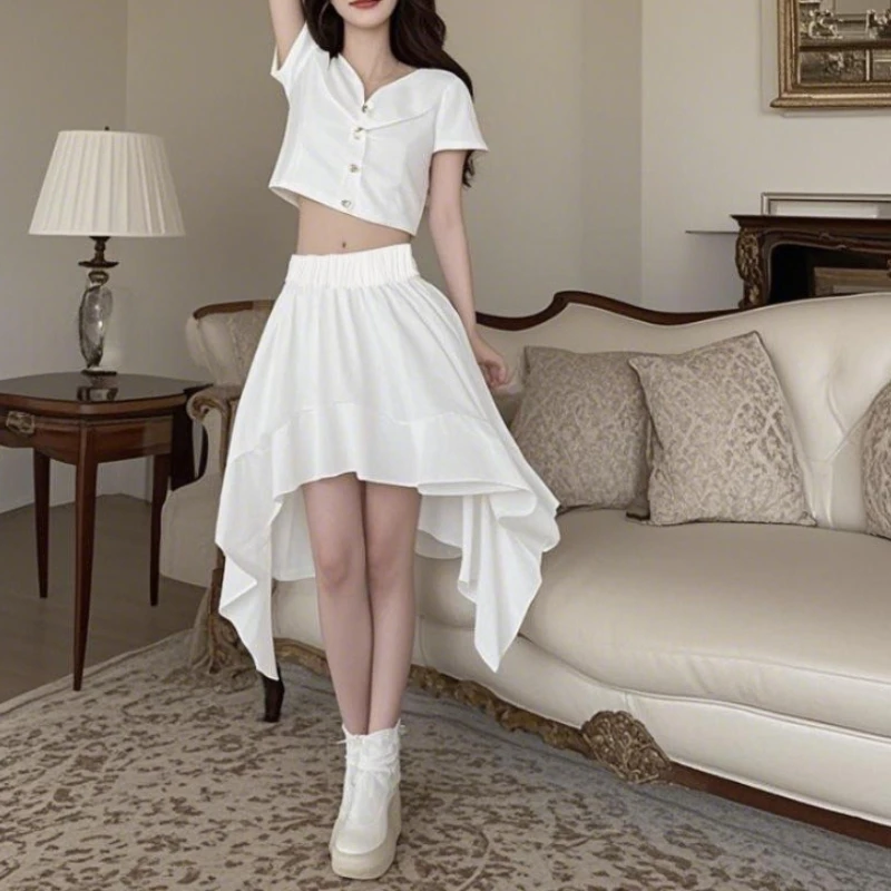 Elegant Skirt 2025 Summer Irregular Casual High Waist Commuter Women's Short Skirt
Elegant Skirt 2025 Summer Irregular Casual High Waist Commuter Women's Short Skirt