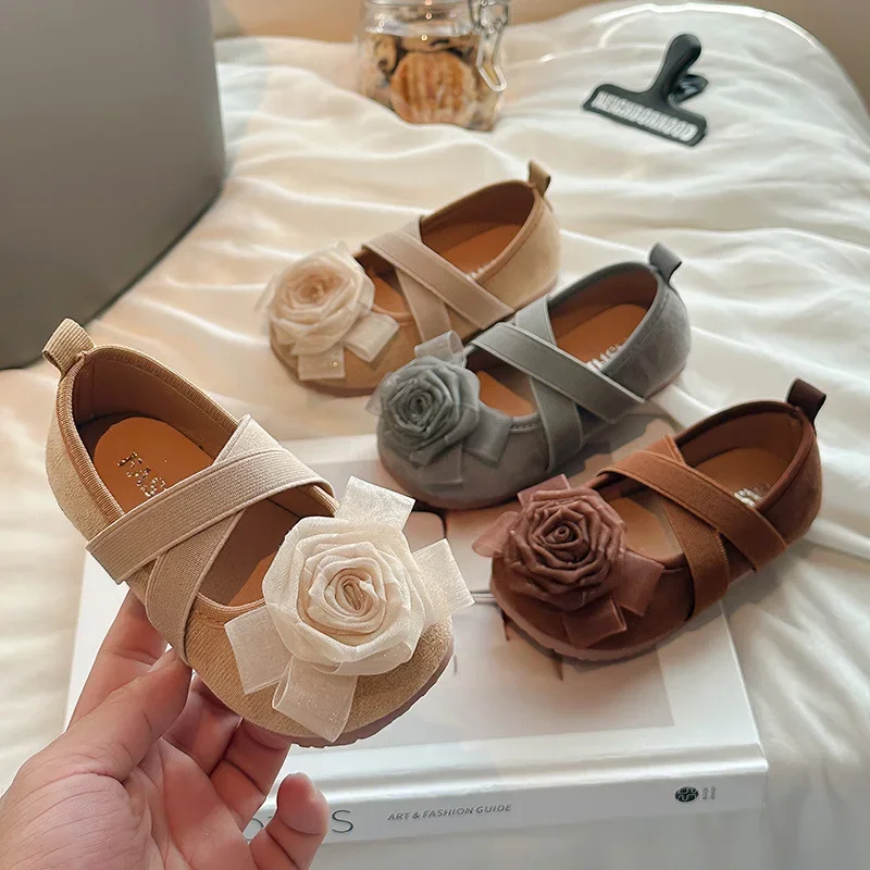 Girls Shoes 2024 Spring Autumn New Shallow Princess Shoes Fashion Soft Sole Flower Kids Shoes Lightweight Slip on Children Flats
Girls Shoes 2024 Spring Autumn New Shallow Princess Shoes Fashion Soft Sole Flower Kids Shoes Lightweight Slip on Children Flats