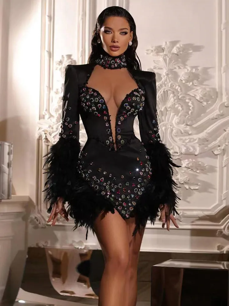 Women Winter Sexy Colorful Crystal Diamond Feather Long Sleeve Black Dress 2023 Elegant Party Evening Stage Performance Clothing
Women Winter Sexy Colorful Crystal Diamond Feather Long Sleeve Black Dress 2023 Elegant Party Evening Stage Performance Clothing