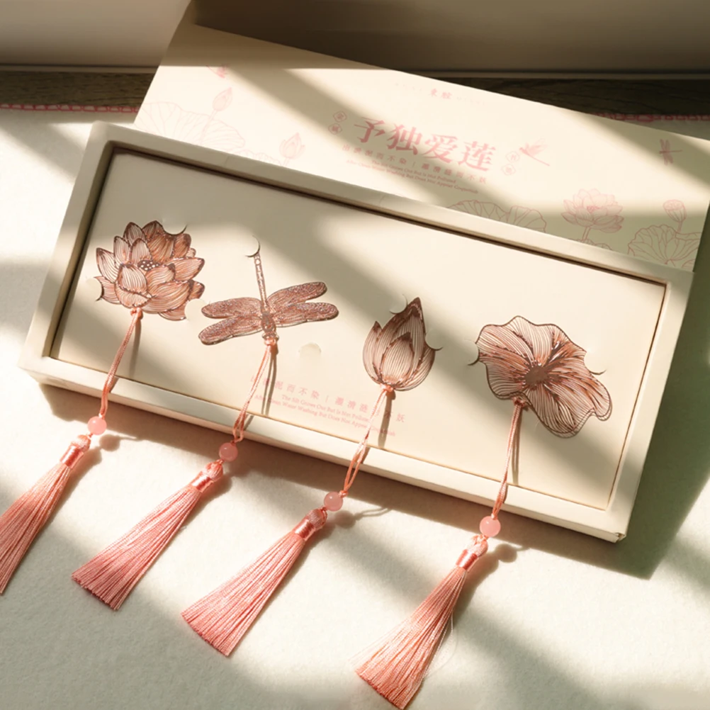 4pcs Chinese Style Bookmark Set Vintage Aesthetic Decorative Metal Markers Reading Gifts Bookmarks
4pcs Chinese Style Bookmark Set Vintage Aesthetic Decorative Metal Markers Reading Gifts Bookmarks