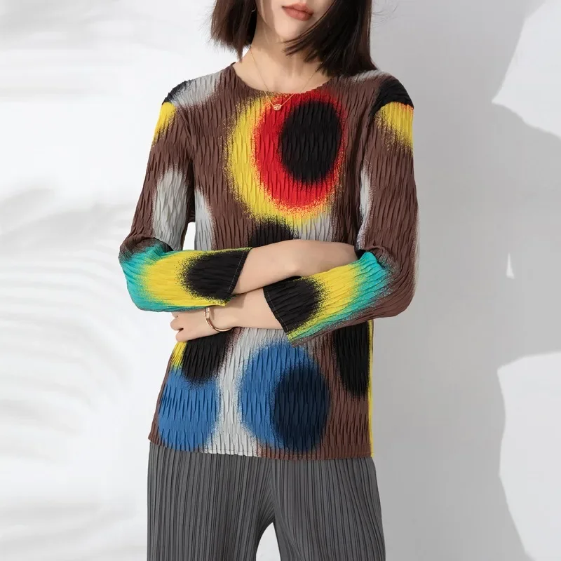2024 Autumn/Winter New Fashion Versatile Top Women's Gradual Color Changing Printed Round Neck Pleated Bottom T-shirt
2024 Autumn/Winter New Fashion Versatile Top Women's Gradual Color Changing Printed Round Neck Pleated Bottom T-shirt