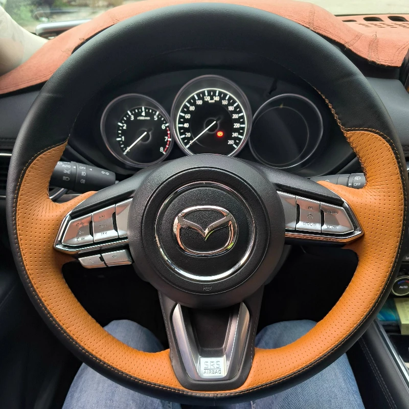 100% подходит для Mazda CX-3 CX-5 CX5 2017 2018, прошитый вручную черный оранжевый чехол на руль из натуральной кожи
100% подходит для Mazda CX-3 CX-5 CX5 2017 2018, прошитый вручную черный оранжевый чехол на руль из натуральной кожи