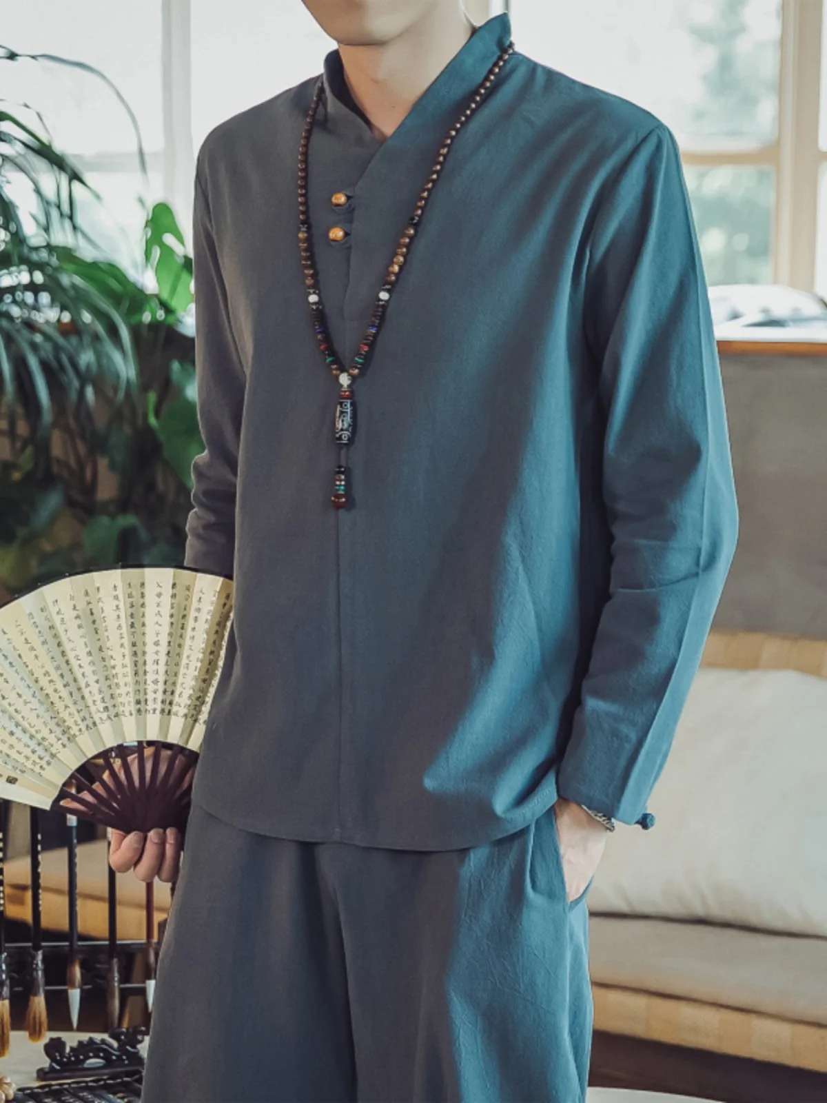 Retro Button Hanfu Men's Cotton Linen Long Sve T-irt Set Loose Large Size Priest's Clothes Two-Piece Set Breathable
Retro Button Hanfu Men's Cotton Linen Long Sve T-irt Set Loose Large Size Priest's Clothes Two-Piece Set Breathable