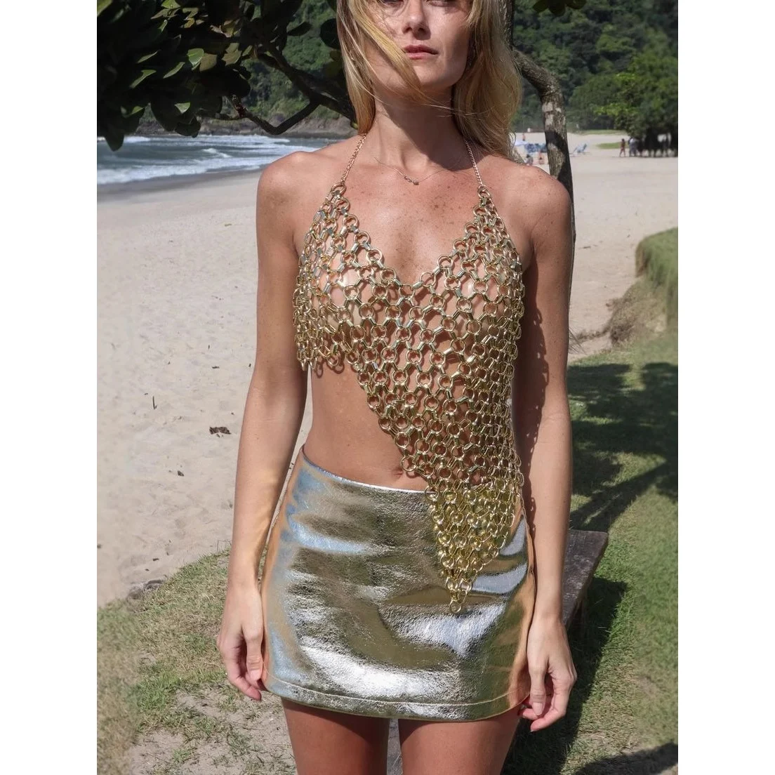 New Fashionable Sexy Backless Gem Splicing Vest Y157 High Waist Cotton Blend Neck Hanging Design Top for Women
New Fashionable Sexy Backless Gem Splicing Vest Y157 High Waist Cotton Blend Neck Hanging Design Top for Women