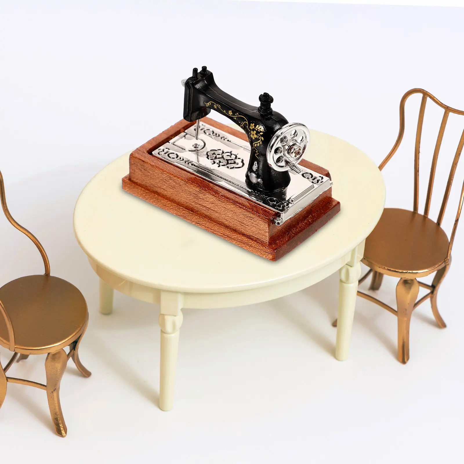 Mini Sewing Machine Ornament for Dollhouse Decoration Vintage Wooden Plastic Craftsmanship Smooth Realistic Proportion Lifelike
Mini Sewing Machine Ornament for Dollhouse Decoration Vintage Wooden Plastic Craftsmanship Smooth Realistic Proportion Lifelike