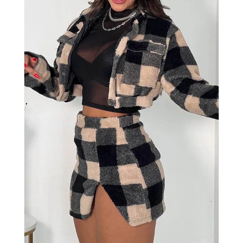 Autumn Winter New Plush Plaid Slim Fit Suit Women's Sexy Long Sleeve Single Breasted Short Coat High Waist Slit Mini Skirt Suit
Autumn Winter New Plush Plaid Slim Fit Suit Women's Sexy Long Sleeve Single Breasted Short Coat High Waist Slit Mini Skirt Suit