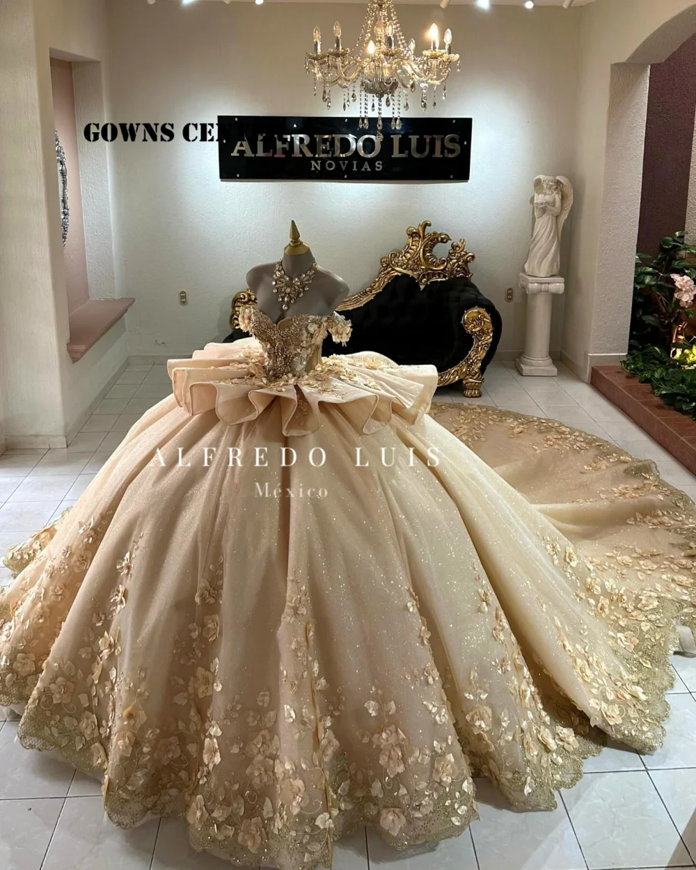 Light Purple Floral Applique Quinceanera Dress Ball Gown Beading Tassels Birthday Party vestidos de 15 años 2024 Customized
Light Purple Floral Applique Quinceanera Dress Ball Gown Beading Tassels Birthday Party vestidos de 15 años 2024 Customized