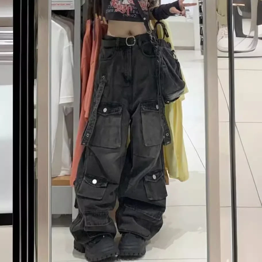 Y2k Cargo Jeans Pants Women Street Oversize Loose Multiple Pockets Female Pant 2023 Autumn Winter Vintage Hip Hop Denim Trousers
Y2k Cargo Jeans Pants Women Street Oversize Loose Multiple Pockets Female Pant 2023 Autumn Winter Vintage Hip Hop Denim Trousers