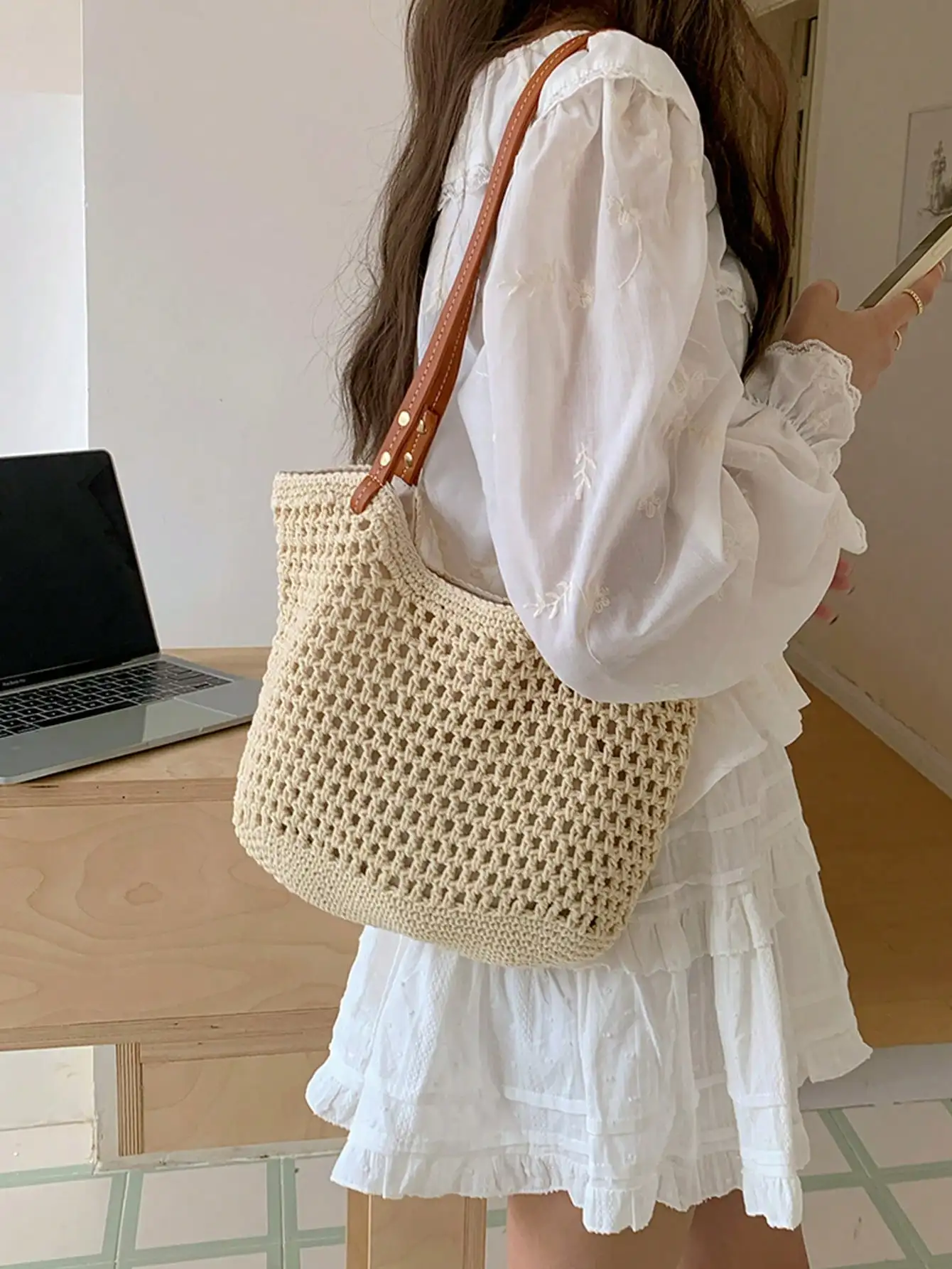 New Arrival Women's Bag, Woven Beach Bag, Versatile Shoulder Bag For Beach Vacation Or Commuting School Tote Bag, School Bookbag, Portable, Foldable, Business Casual, Suitable For Teen Girls Women, Vacation Essentials, Perfect For Summer, Vacation &
New Arrival Women's Bag, Woven Beach Bag, Versatile Shoulder Bag For Beach Vacation Or Commuting School Tote Bag, School Bookbag, Portable, Foldable, Business Casual, Suitable For Teen Girls Women, Vacation Essentials, Perfect For Summer, Vacation &