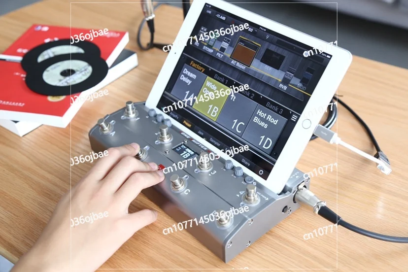 Tone Shifter TS Mega Звуковая карта со встроенными эффектами Аудиоинтерфейс Программное обеспечение смещения JamUp MIDI
Tone Shifter TS Mega Звуковая карта со встроенными эффектами Аудиоинтерфейс Программное обеспечение смещения JamUp MIDI