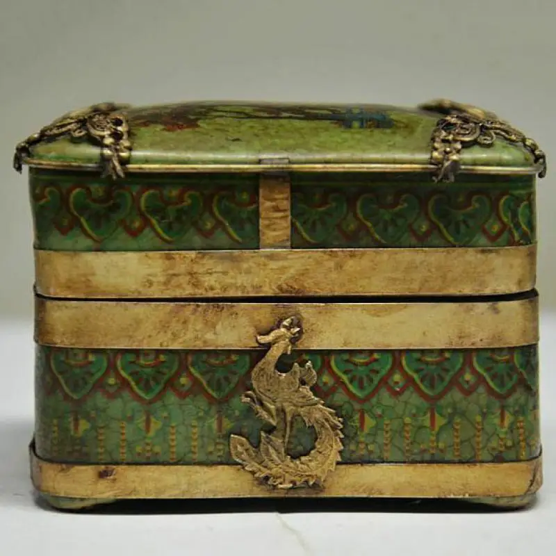 8cm Chinese Handmade Silver Inlaid Porcelain Character Pattern Box Decor
8cm Chinese Handmade Silver Inlaid Porcelain Character Pattern Box Decor