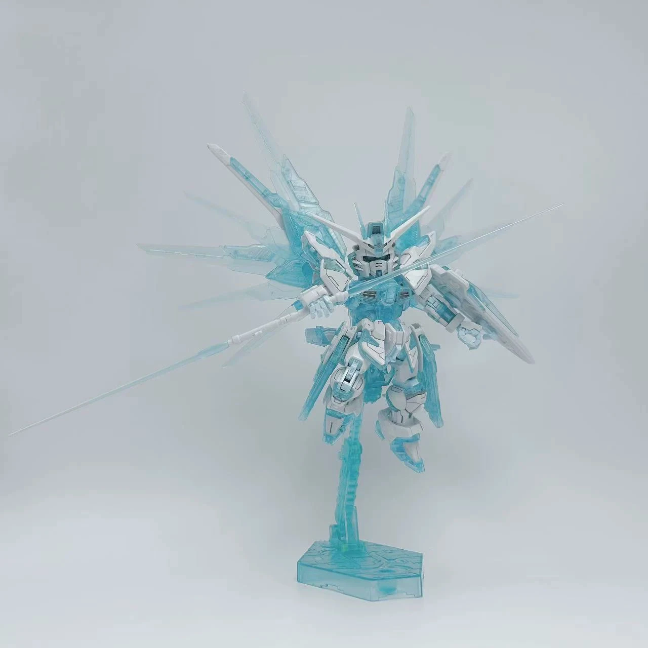 Gaogao MGSD Freedom 1/100 Ice Crystal Edition - Premium Painted Model | Posable Figure with Display Stand & Gift Packaging
Gaogao MGSD Freedom 1/100 Ice Crystal Edition - Premium Painted Model | Posable Figure with Display Stand & Gift Packaging