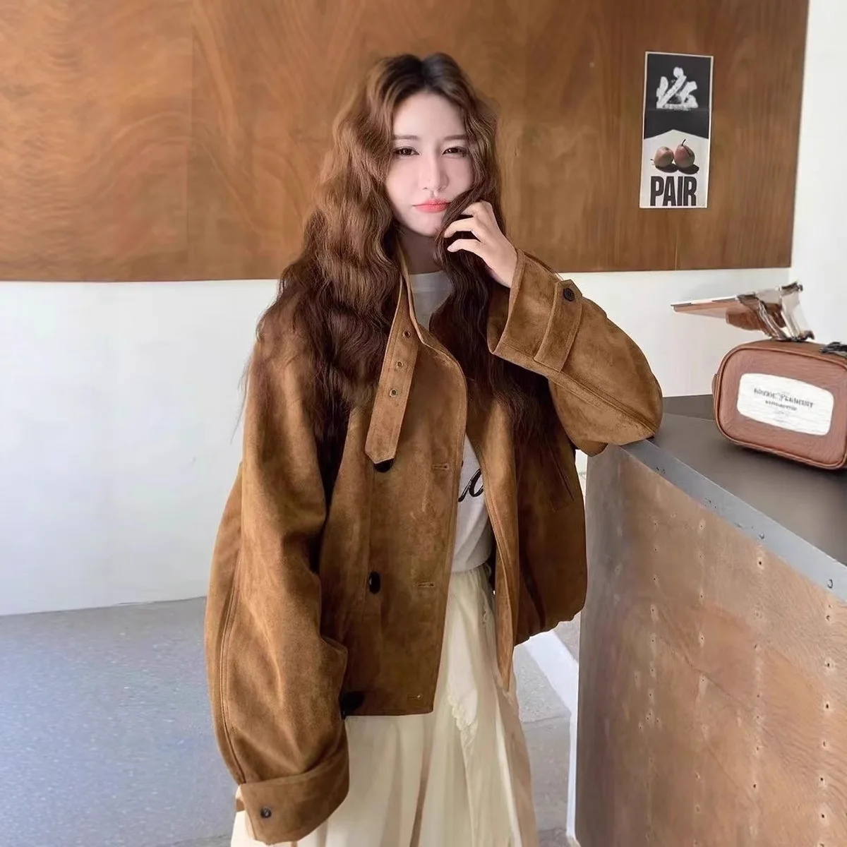 Women Jackets Short Solid Coats Pocket Button Stand Collar Long Sleeves Single Breasted Loose Fit Casual Office Lady 2026 Autumn
Women Jackets Short Solid Coats Pocket Button Stand Collar Long Sleeves Single Breasted Loose Fit Casual Office Lady 2026 Autumn