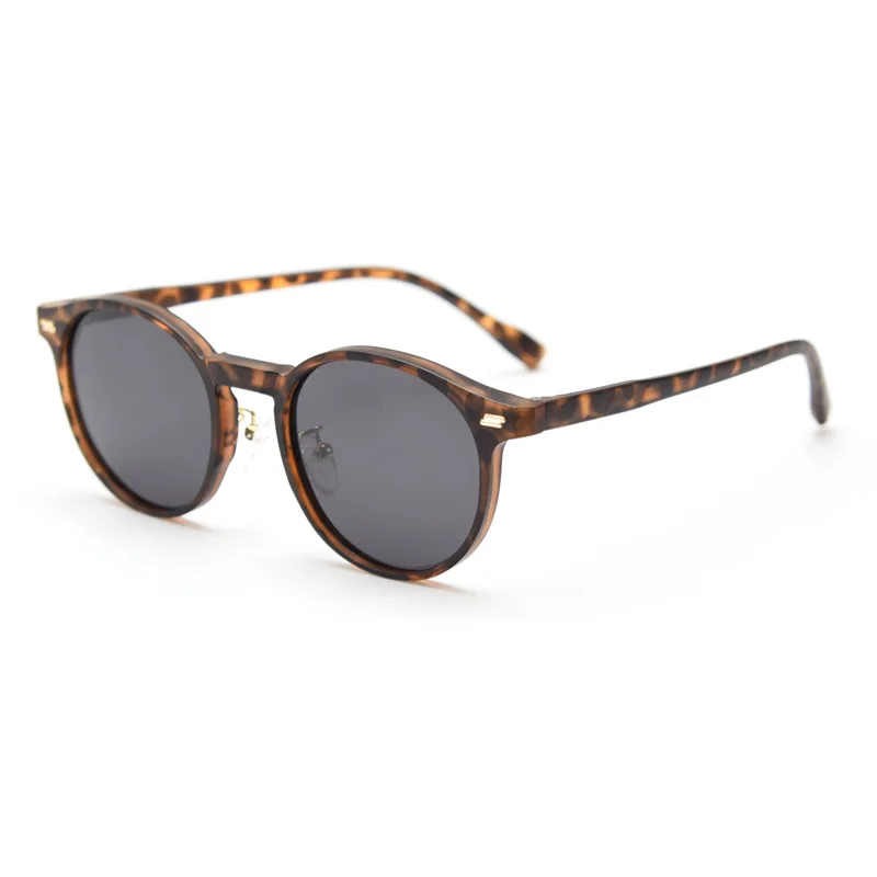MIZHO High Quality TR90 Frame Vintage Polarized Sunglasses Women UV Brand Design Sun Glasses for Men Green Round Fashion Glasses
MIZHO High Quality TR90 Frame Vintage Polarized Sunglasses Women UV Brand Design Sun Glasses for Men Green Round Fashion Glasses