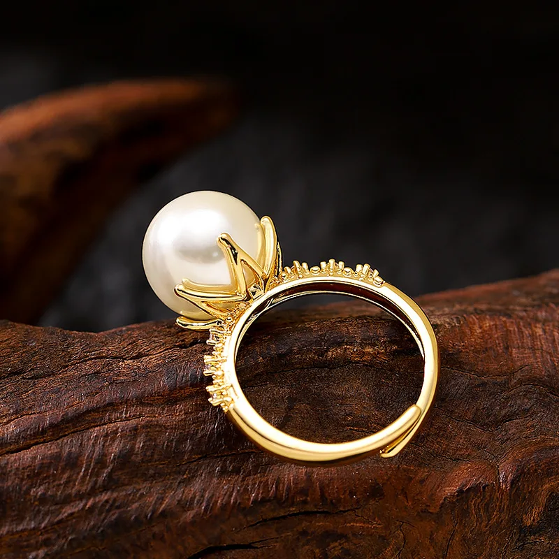 Fashionable and exquisite diamond-encrusted pearl adjustable open ring, light luxury, simple and high-end commuting jewelry
Fashionable and exquisite diamond-encrusted pearl adjustable open ring, light luxury, simple and high-end commuting jewelry