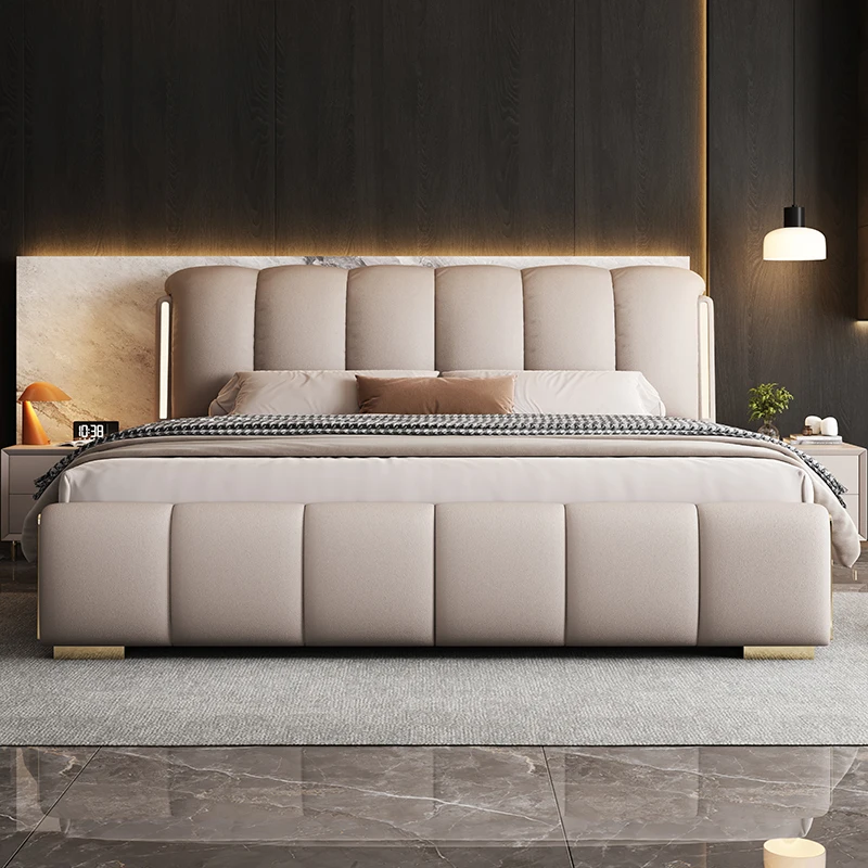 Modern Light Luxury Napa Leather Master Bedroom Bed High End With Bedside Lamp Soft Bag Beds Trunk Twin Bed With Storage Drawer
Modern Light Luxury Napa Leather Master Bedroom Bed High End With Bedside Lamp Soft Bag Beds Trunk Twin Bed With Storage Drawer