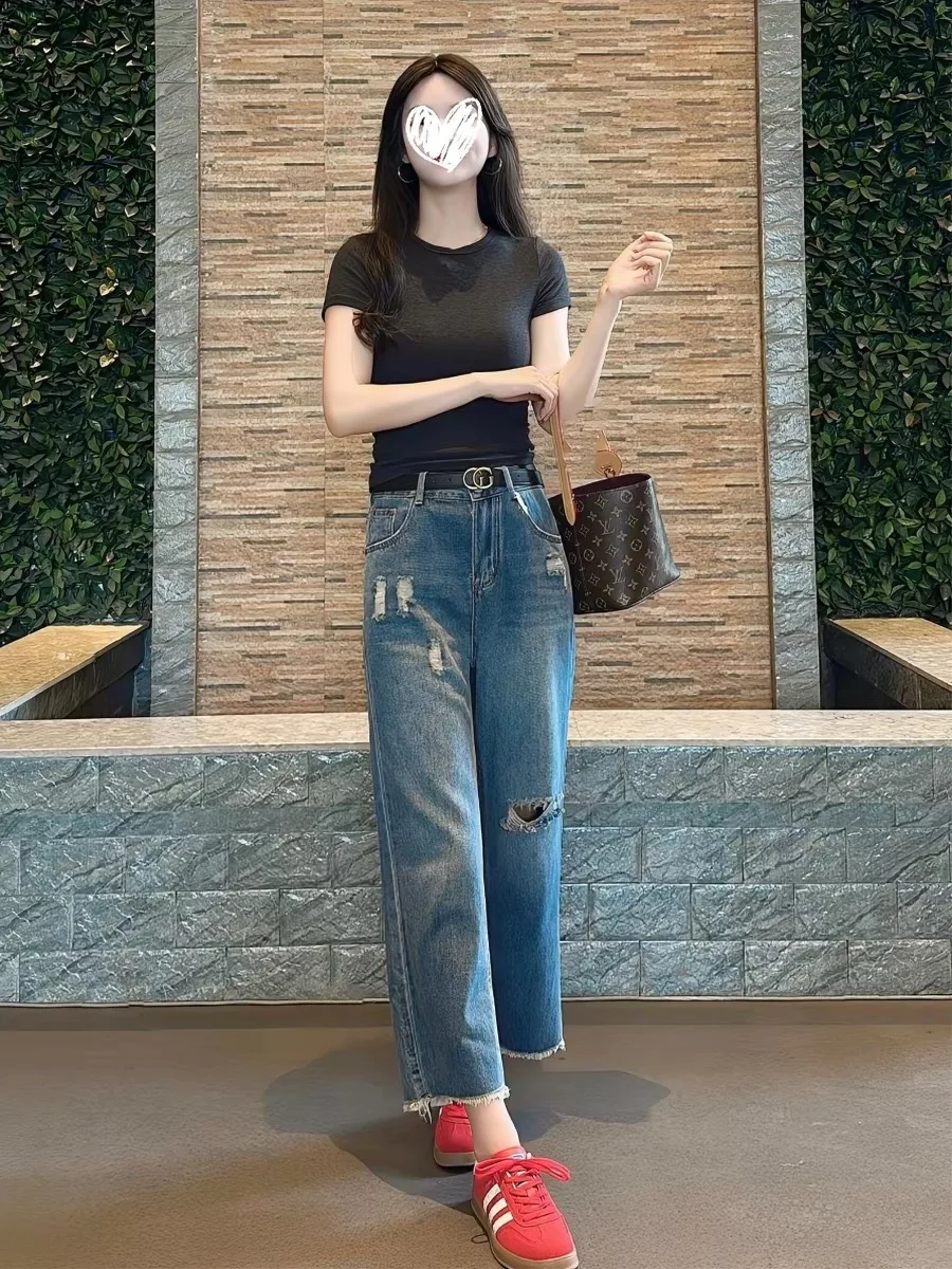 Blue Ripped Straight Hem Jeans Women's plus Size Loose Slimming Summer Thin Vintage High Waist Zipper Pure Color Wear Resistant
Blue Ripped Straight Hem Jeans Women's plus Size Loose Slimming Summer Thin Vintage High Waist Zipper Pure Color Wear Resistant
