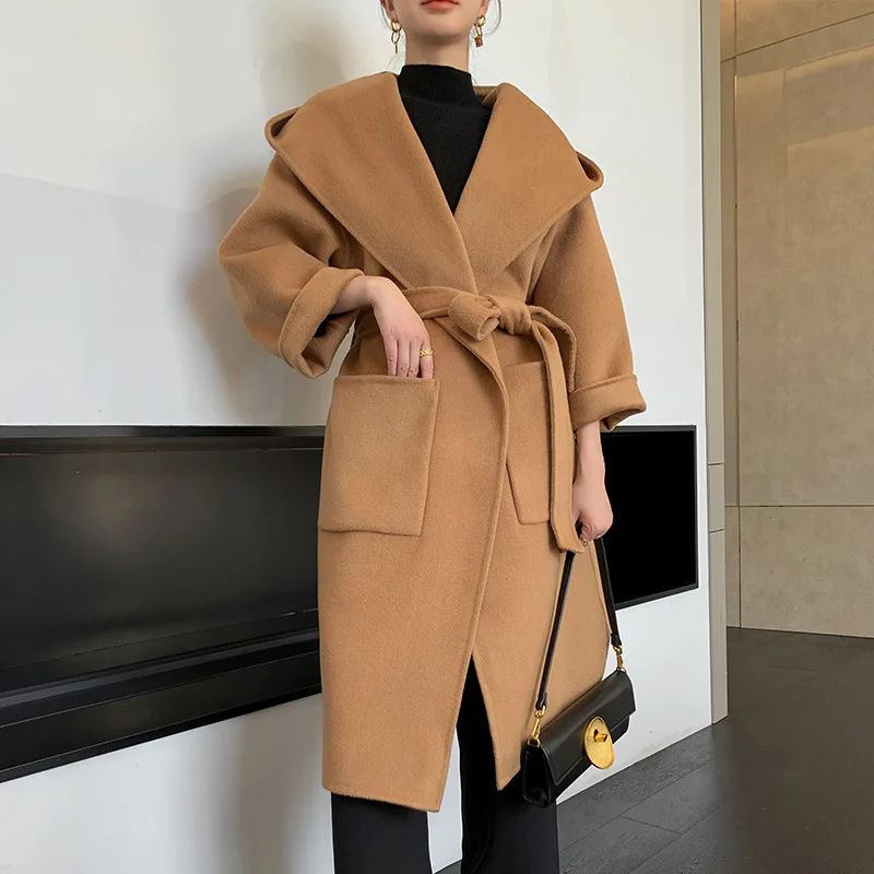 2023 New Women Hooded 100% Wool Double-sided Coat Medium-length Loose Elegant Long Sleeve Lace-up Warm Woolen Jacket Fashion Win
2023 New Women Hooded 100% Wool Double-sided Coat Medium-length Loose Elegant Long Sleeve Lace-up Warm Woolen Jacket Fashion Win