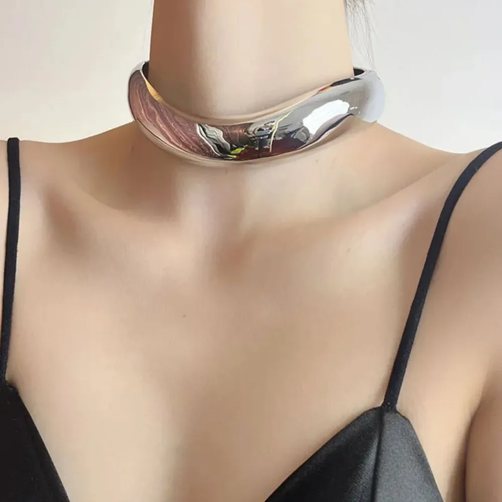 Waterproof Irregular Choker New Big Twisted Chain Open Cuff Necklace Metal Jewelry Accessories Women
Waterproof Irregular Choker New Big Twisted Chain Open Cuff Necklace Metal Jewelry Accessories Women