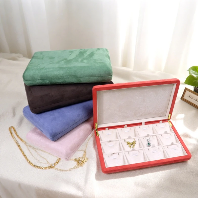 Магнитная витрина для ювелирных изделий из велюра в стиле миланского модного дизайна, подставка для колец, браслетов, ожерелий, кулонов, реквизит для демонстрации украшений
Магнитная витрина для ювелирных изделий из велюра в стиле миланского модного дизайна, подставка для колец, браслетов, ожерелий, кулонов, реквизит для демонстрации украшений