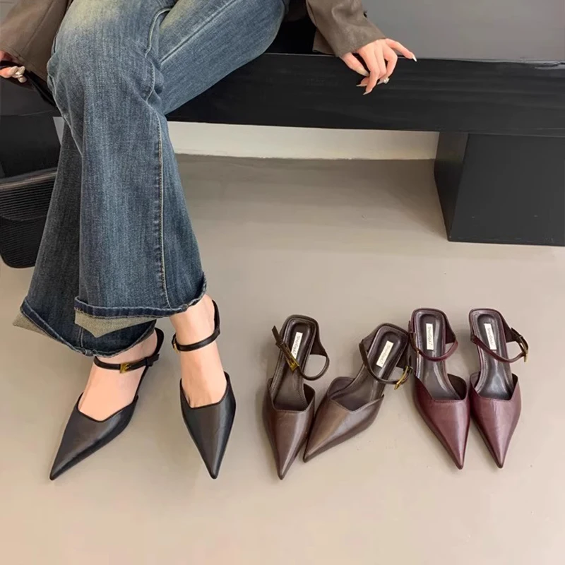 Shoes Ladies' Slippers Low Slipers Women Pointed Toe 2025 Summer Cover Retro Scandals Slides Shoes Woman 2025 Low Cover Toe Slip
Shoes Ladies' Slippers Low Slipers Women Pointed Toe 2025 Summer Cover Retro Scandals Slides Shoes Woman 2025 Low Cover Toe Slip