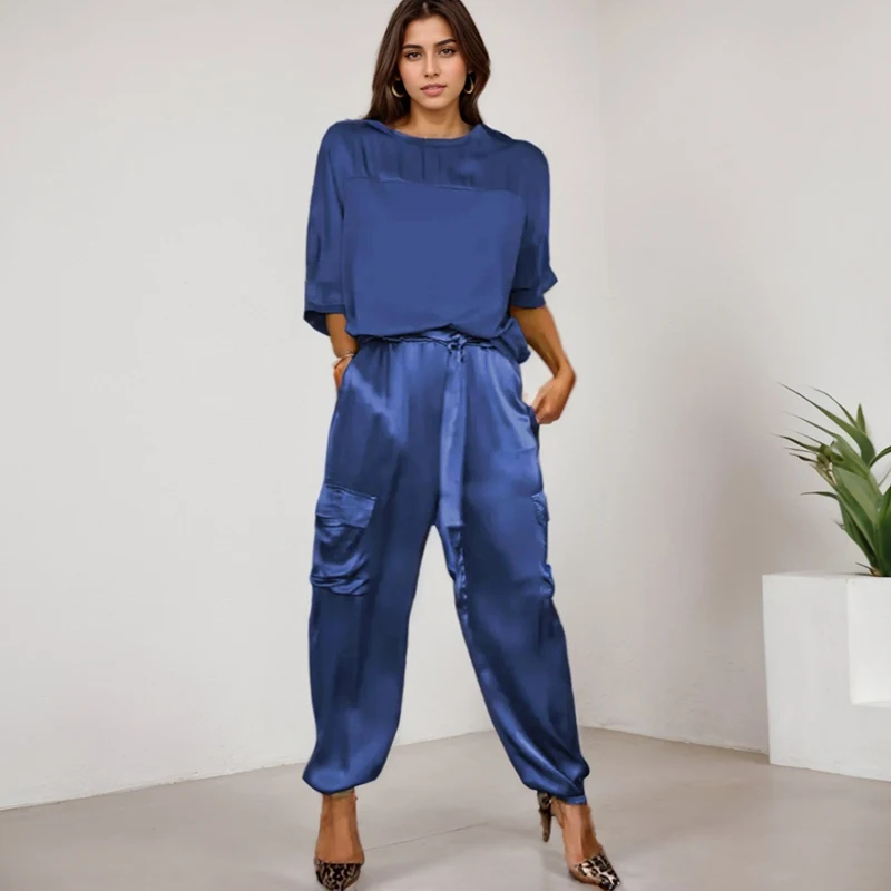Elegant Satin Two Piece Set For Women Fashion New Solid Color Smooth Satin Five Quarter Sleeved Pullover Top Belted Pants Suit
Elegant Satin Two Piece Set For Women Fashion New Solid Color Smooth Satin Five Quarter Sleeved Pullover Top Belted Pants Suit