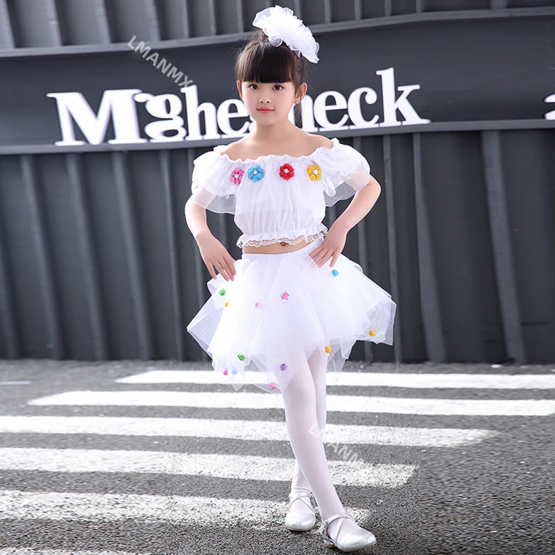 Children's performance costume, children's princess dress, girls' fluffy gauze dress, girls' sequin dance costume performance
Children's performance costume, children's princess dress, girls' fluffy gauze dress, girls' sequin dance costume performance