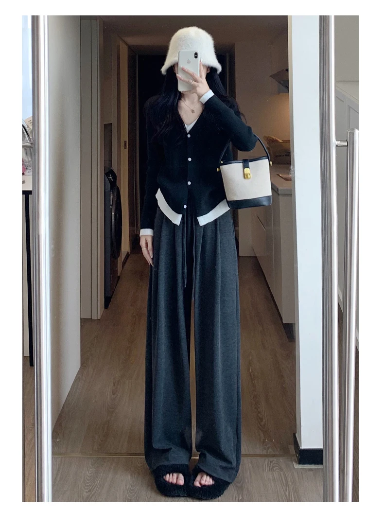 Широкие брюки, синие женские зимние плюшевые атласные мешковатые брюки, городская современная подкладка, бархатные многослойные лоскутные брюки на флисовой подкладке в стиле ретро
Широкие брюки, синие женские зимние плюшевые атласные мешковатые брюки, городская современная подкладка, бархатные многослойные лоскутные брюки на флисовой подкладке в стиле ретро