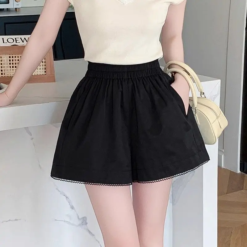 Sweet Lace Patchwork Loose Solid A-line Shorts Women Clothing New Elastic Waist Youth Fashion Wide Leg Pants Casual Trend Summer
Sweet Lace Patchwork Loose Solid A-line Shorts Women Clothing New Elastic Waist Youth Fashion Wide Leg Pants Casual Trend Summer