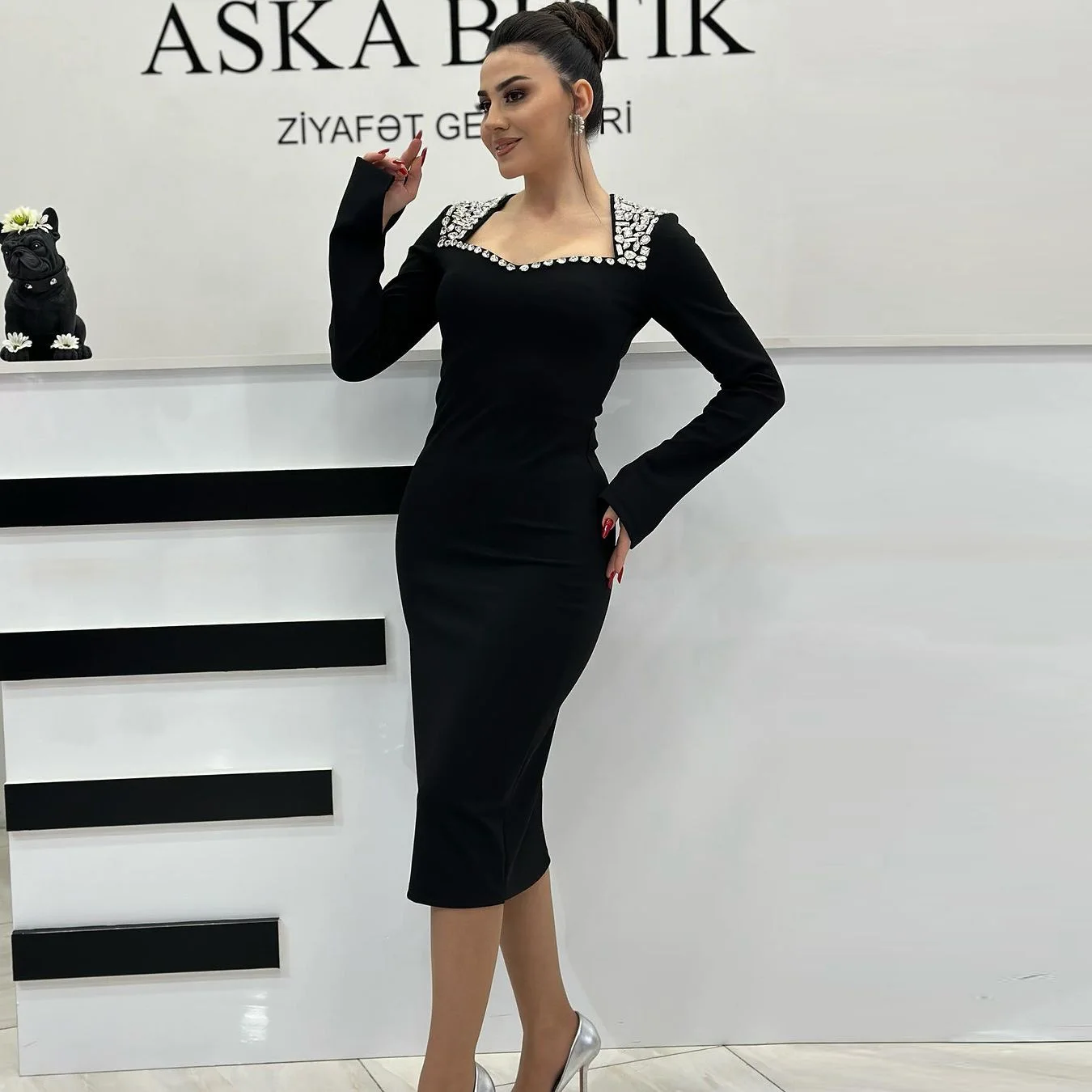 WHOSAY Black Prom Dresses Crystals Square Neck Evening Dress Long Sleeves Tea Length Mermaid/Trumpet Birthday Party Gowns
WHOSAY Black Prom Dresses Crystals Square Neck Evening Dress Long Sleeves Tea Length Mermaid/Trumpet Birthday Party Gowns