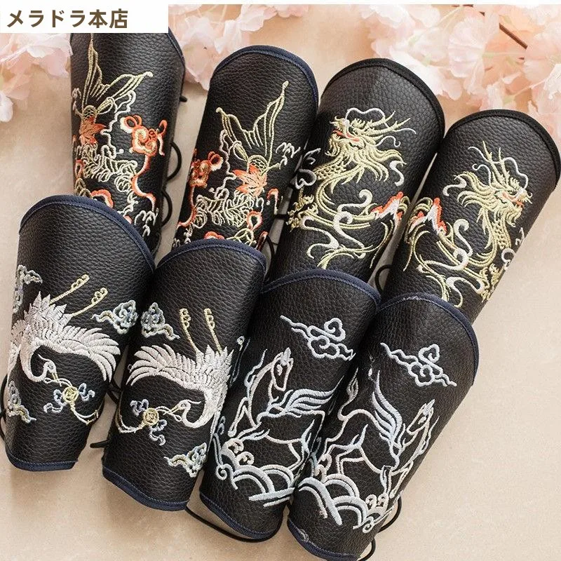 Embroidered Leather Wrist Protector Hanfu Sle Fierman's Jaet round Ne Robe ex Ancient Chinese Costume Accory
Embroidered Leather Wrist Protector Hanfu Sle Fierman's Jaet round Ne Robe ex Ancient Chinese Costume Accory