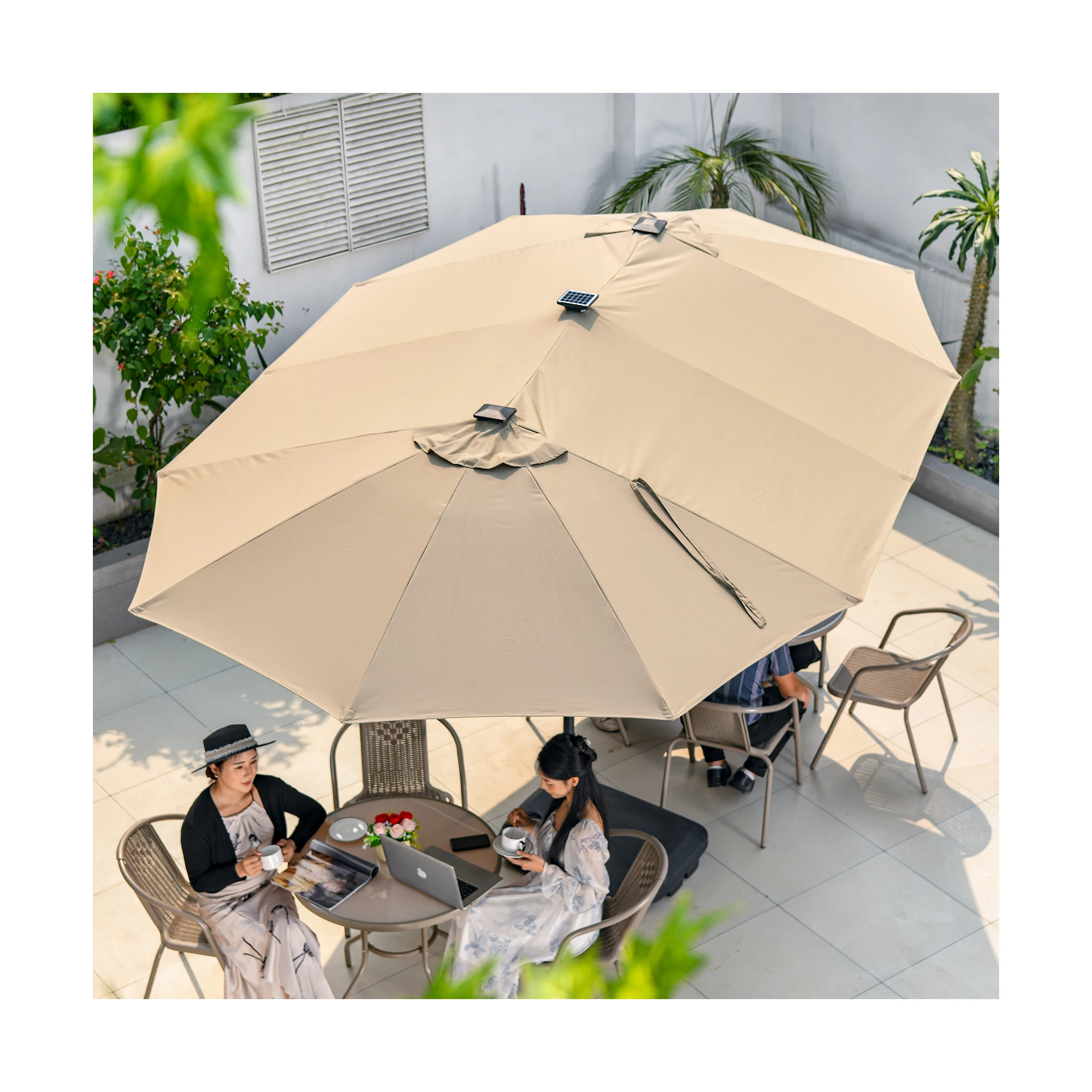 4.5M Outdoor Furniture Tent With Solar LED Light Patio Umbrella Garden Restaurant Parasol Center Pole Ombrelone
4.5M Outdoor Furniture Tent With Solar LED Light Patio Umbrella Garden Restaurant Parasol Center Pole Ombrelone