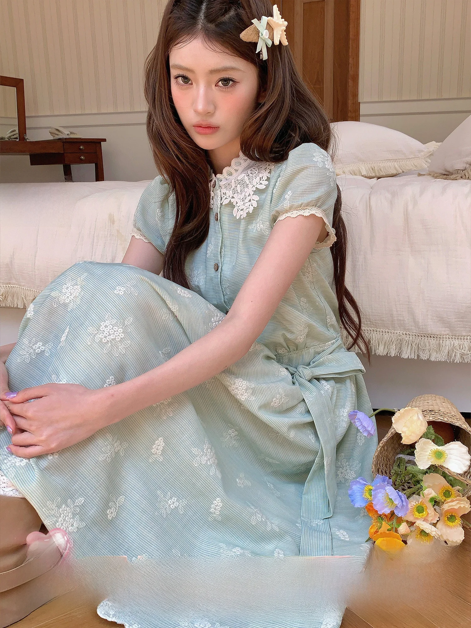 Retro Style Embroidered Shirt Dress Women's Spring Summer Slimming Belted A-Line Skirt Sweet City Commute Short Sleeve Doll C...
Retro Style Embroidered Shirt Dress Women's Spring Summer Slimming Belted A-Line Skirt Sweet City Commute Short Sleeve Doll C...