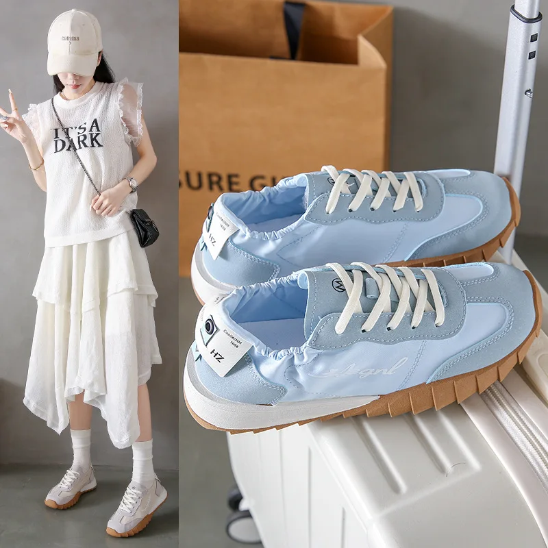 Breathable Soft Bottom Women's 2024 Summer New Versatile Casual Shoes Thin Trendy Non-slip Comfortable White Shoes
Breathable Soft Bottom Women's 2024 Summer New Versatile Casual Shoes Thin Trendy Non-slip Comfortable White Shoes