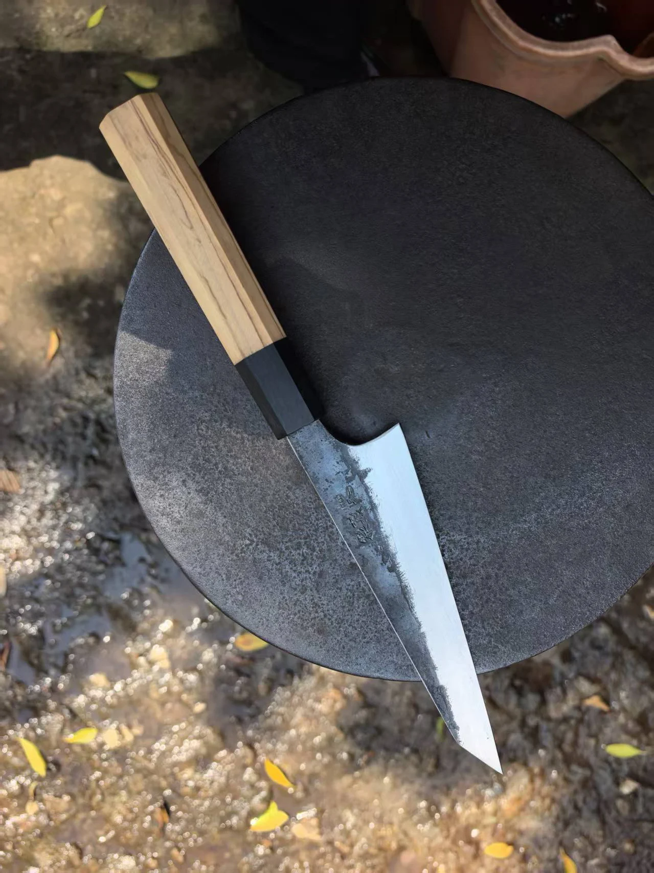 6 Inch Utility Knife T12A High-carbon Steel Core Blade Chef Cleaver Sashimi Slicing Barbecue Kiritsuke Kitchen Knife Wood Handle
6 Inch Utility Knife T12A High-carbon Steel Core Blade Chef Cleaver Sashimi Slicing Barbecue Kiritsuke Kitchen Knife Wood Handle