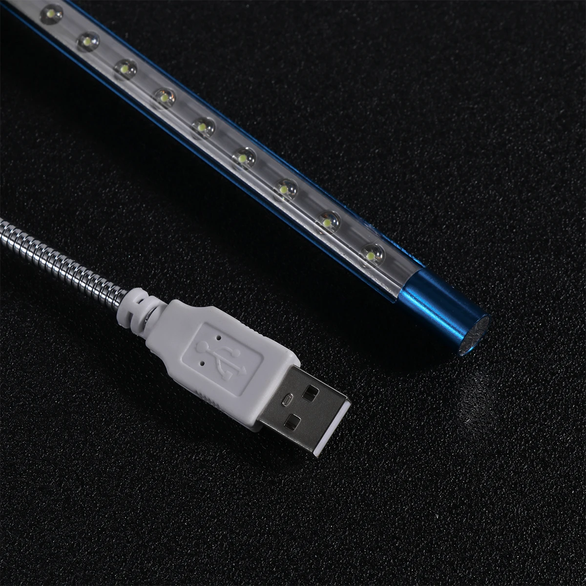 Подсветка клавиатуры для компьютера USB настольная лампа для ноутбука ультрафиолетовая со столом синяя для небольшого офиса
Подсветка клавиатуры для компьютера USB настольная лампа для ноутбука ультрафиолетовая со столом синяя для небольшого офиса