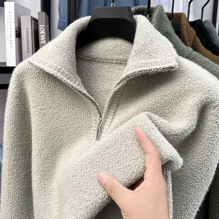 Утепленный мужской свитер на молнии с высоким воротником, осенне-зимняя новинка, теплый, с отложным воротником, вязаная базовая кофта
Утепленный мужской свитер на молнии с высоким воротником, осенне-зимняя новинка, теплый, с отложным воротником, вязаная базовая кофта