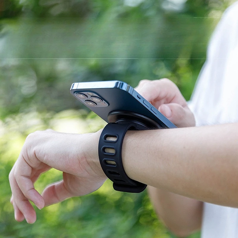 Mobile Phone Wristband Bracket Magnetic Bracket Outdoor Riding Wrist Strap Portable Lazy Fitness Bracket
Mobile Phone Wristband Bracket Magnetic Bracket Outdoor Riding Wrist Strap Portable Lazy Fitness Bracket