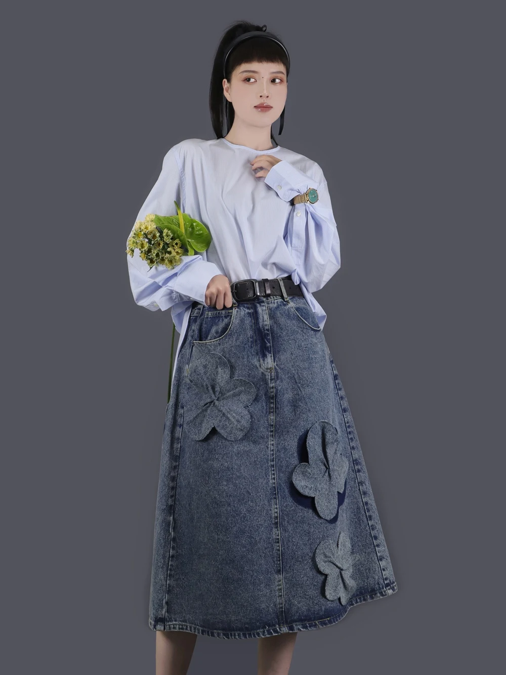 Повседневная джинсовая юбка-миди трапециевидной формы в стиле ретро, женская лоскутная юбка с цветочным принтом и 3D-дизайном, хлопковая длинная юбка, художественная юбка
Повседневная джинсовая юбка-миди трапециевидной формы в стиле ретро, женская лоскутная юбка с цветочным принтом и 3D-дизайном, хлопковая длинная юбка, художественная юбка