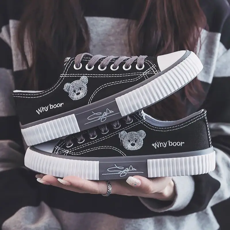 Spring 2024 Bear Canvas Shoes Women's Casual Style Korean Version Student Versatile Hong Kong Style Trendy INS Platform Shoes
Spring 2024 Bear Canvas Shoes Women's Casual Style Korean Version Student Versatile Hong Kong Style Trendy INS Platform Shoes