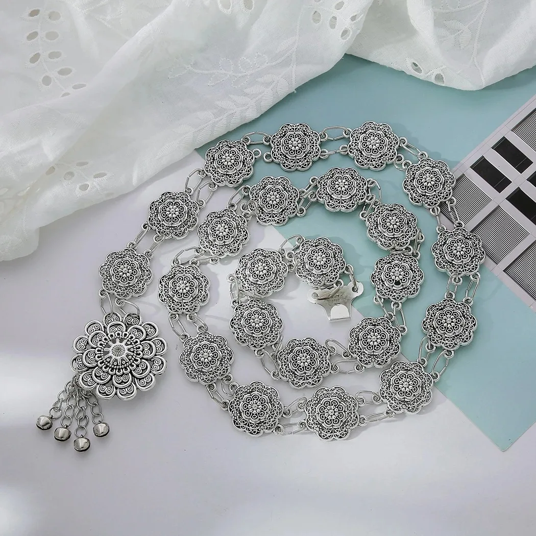 Retro Ethnic Style Metal Bohemian Waist Chain Belt For Women Fashion Carving Flower Belly Jewelry Body Accessories Female Gift
Retro Ethnic Style Metal Bohemian Waist Chain Belt For Women Fashion Carving Flower Belly Jewelry Body Accessories Female Gift
