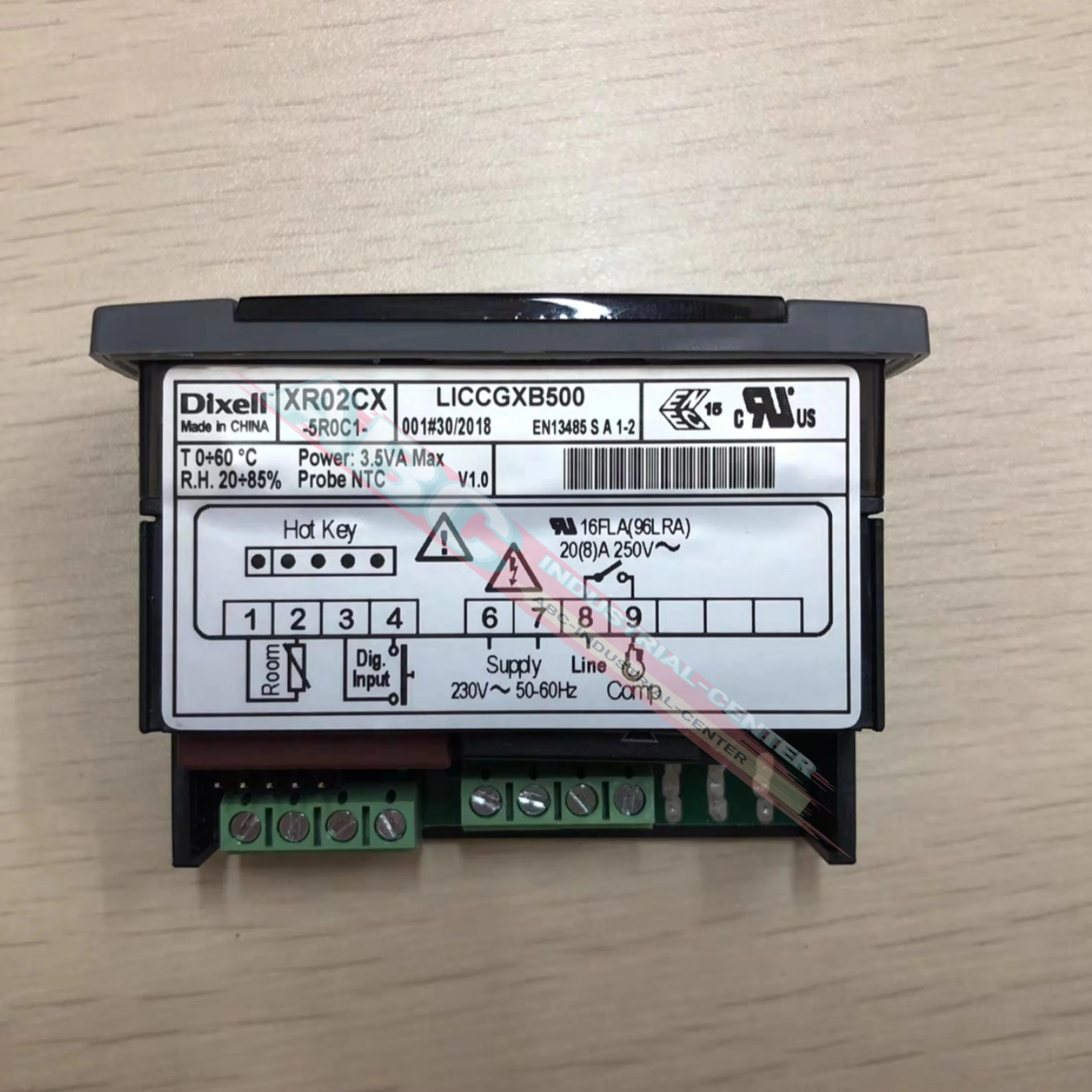 New original XR02CX-5R0C1 XR03CX-4N0F1 thermostat
New original XR02CX-5R0C1 XR03CX-4N0F1 thermostat